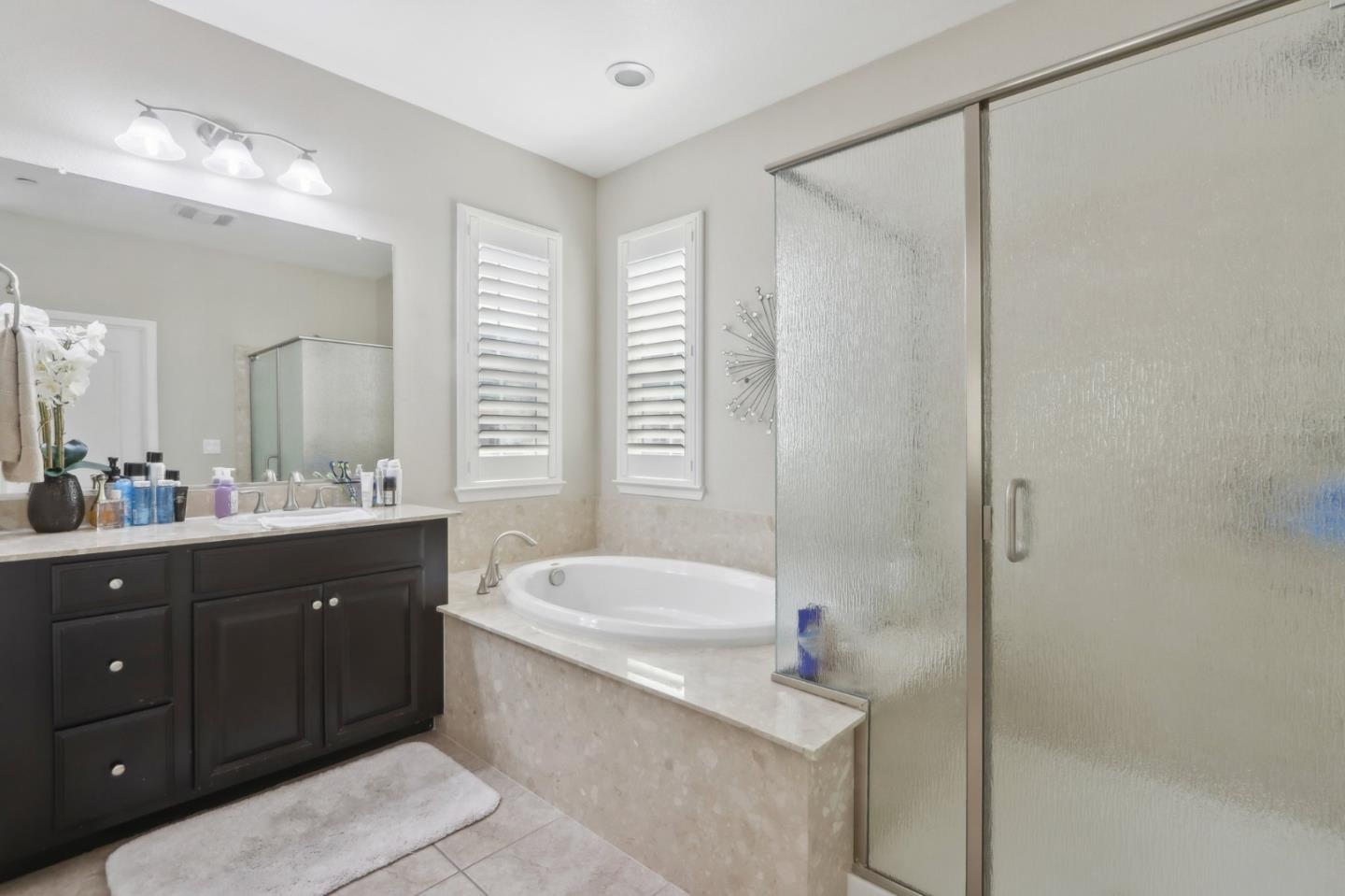 Detail Gallery Image 29 of 46 For 1838 Tamarind Way, Gilroy,  CA 95020 - 5 Beds | 4/1 Baths