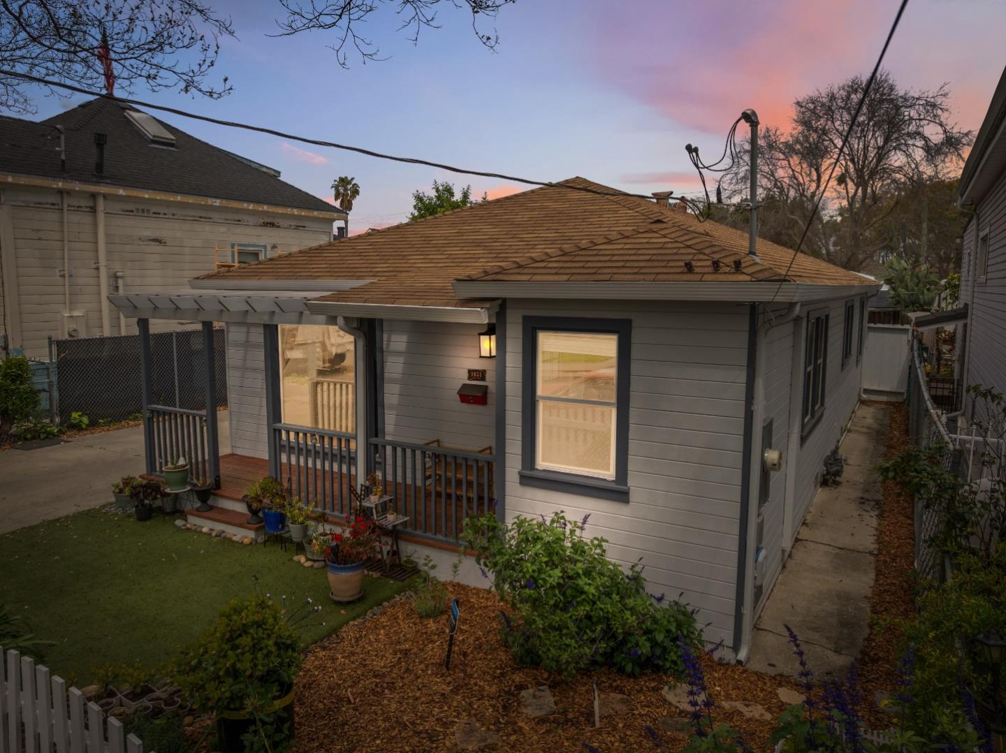 Detail Gallery Image 63 of 65 For 1051 Luther Ave, San Jose,  CA 95126 - 4 Beds | 2 Baths