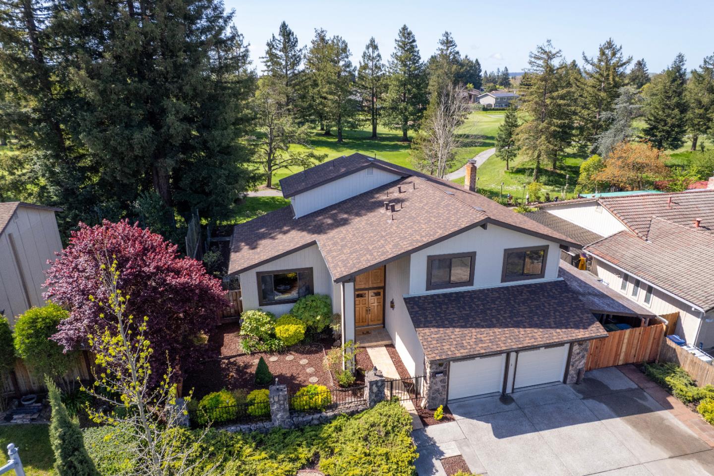 Detail Gallery Image 2 of 47 For 4652 Fairway Dr, Rohnert Park,  CA 94928 - 4 Beds | 3 Baths