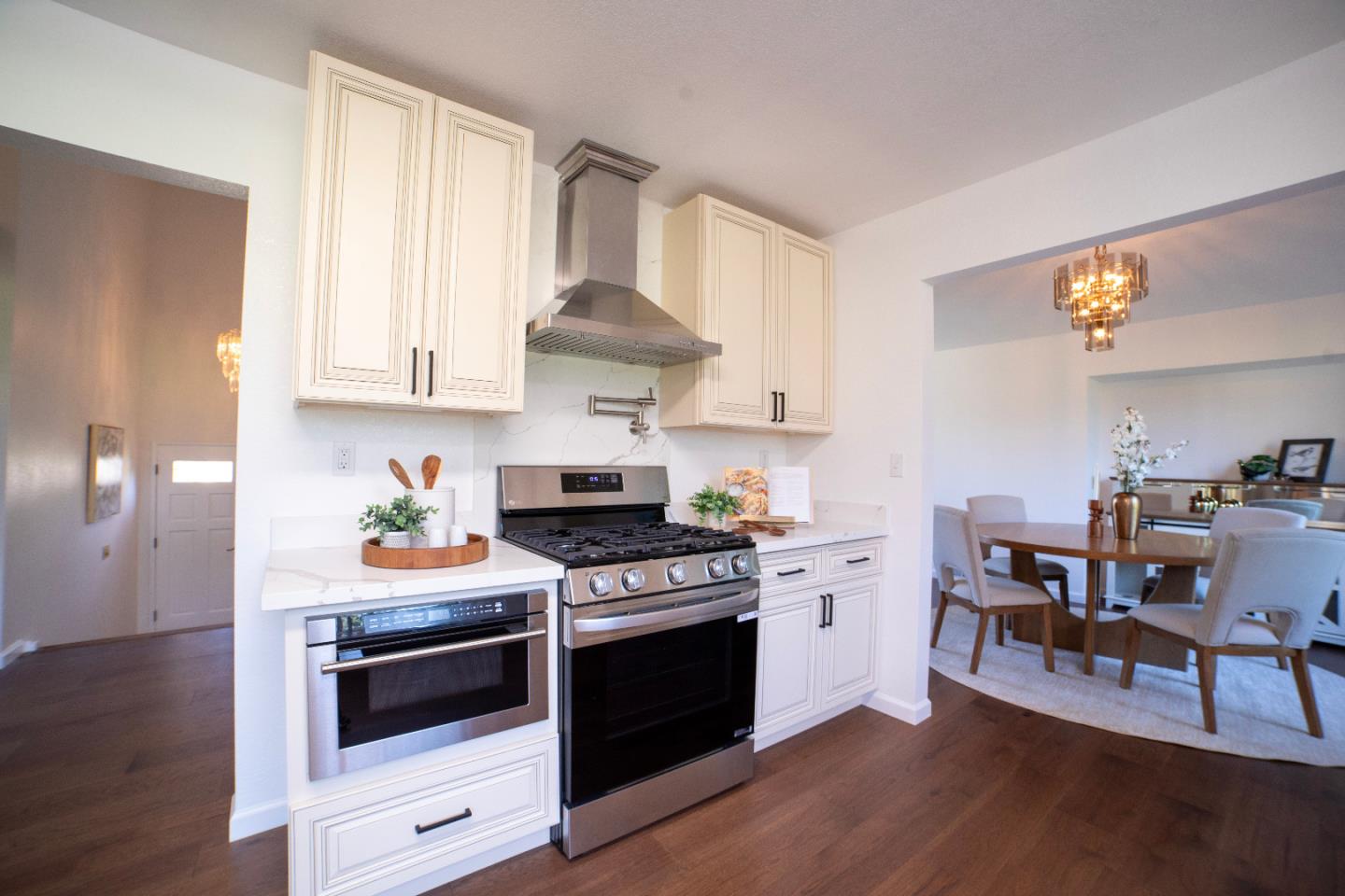 Detail Gallery Image 20 of 47 For 4652 Fairway Dr, Rohnert Park,  CA 94928 - 4 Beds | 3 Baths