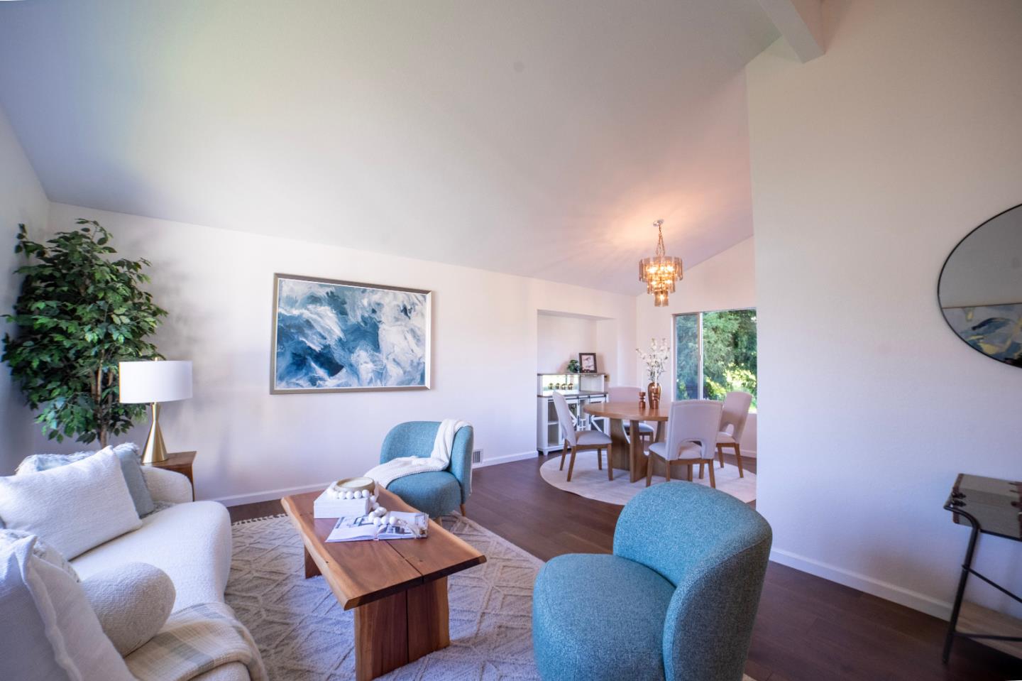 Detail Gallery Image 5 of 47 For 4652 Fairway Dr, Rohnert Park,  CA 94928 - 4 Beds | 3 Baths