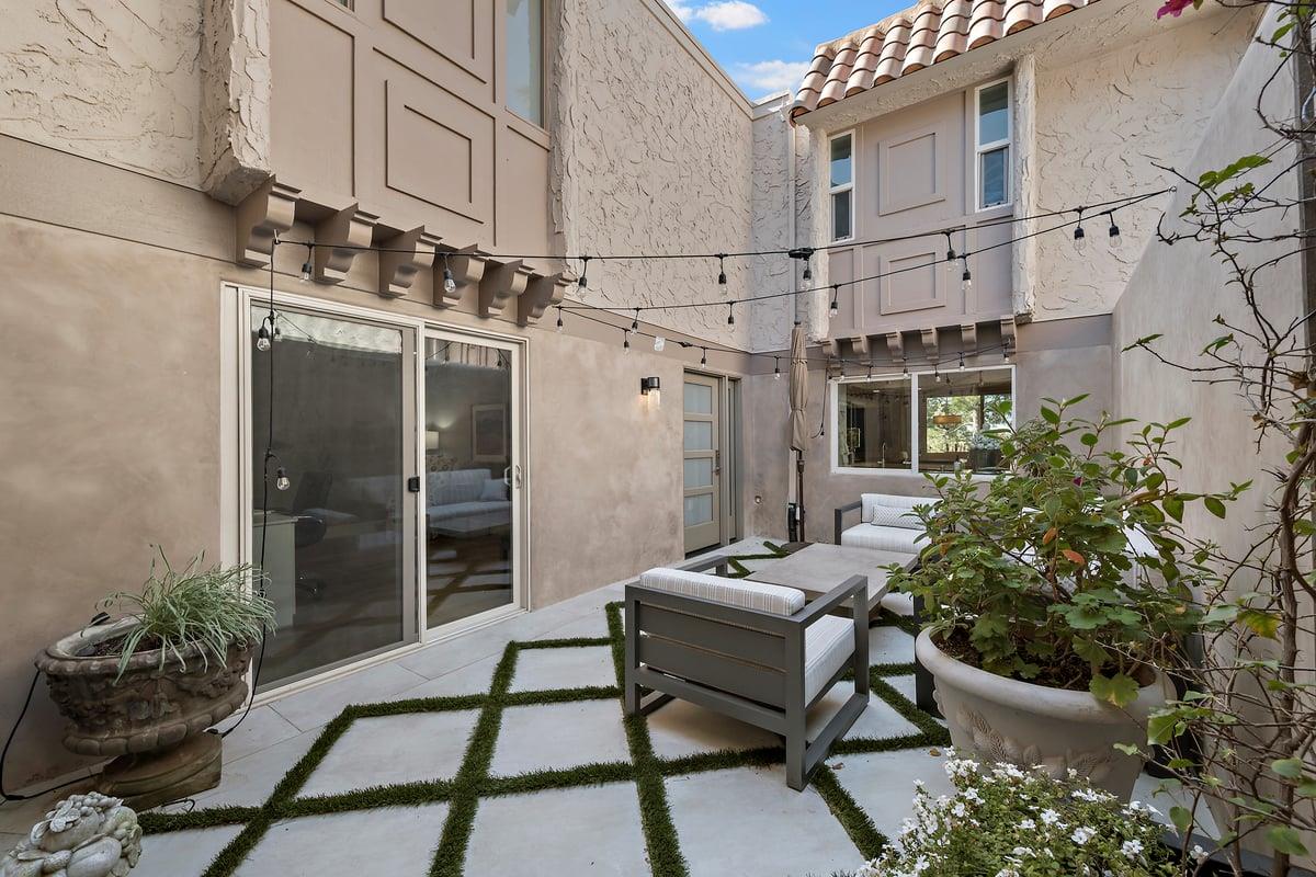 Detail Gallery Image 10 of 24 For 105 El Porton, Los Gatos,  CA 95032 - 3 Beds | 2/1 Baths