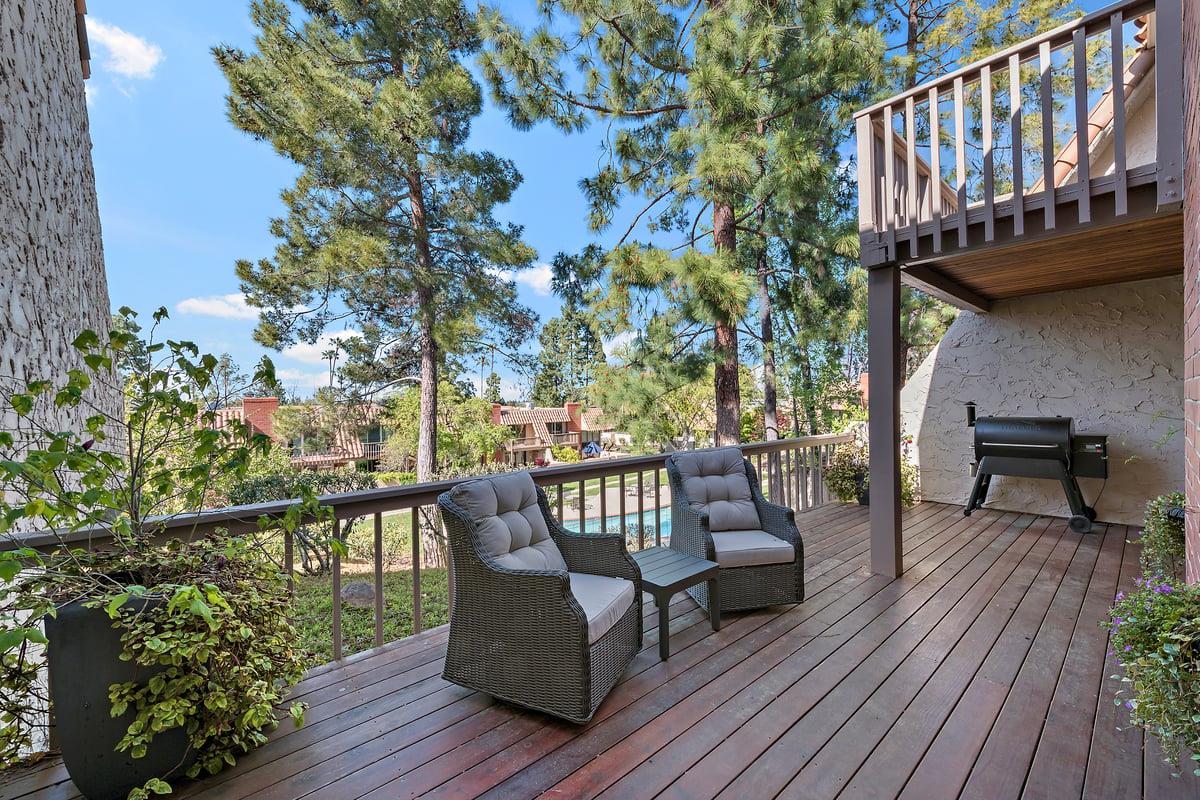 Detail Gallery Image 22 of 24 For 105 El Porton, Los Gatos,  CA 95032 - 3 Beds | 2/1 Baths
