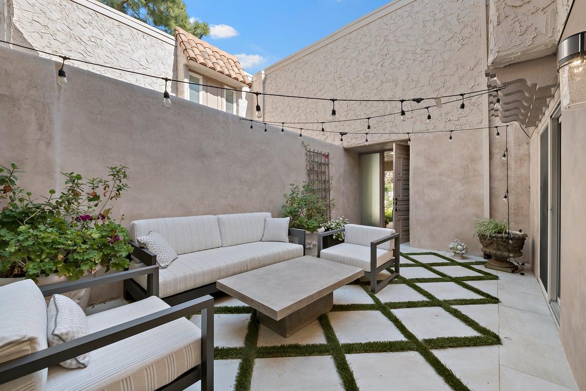 Detail Gallery Image 23 of 24 For 105 El Porton, Los Gatos,  CA 95032 - 3 Beds | 2/1 Baths