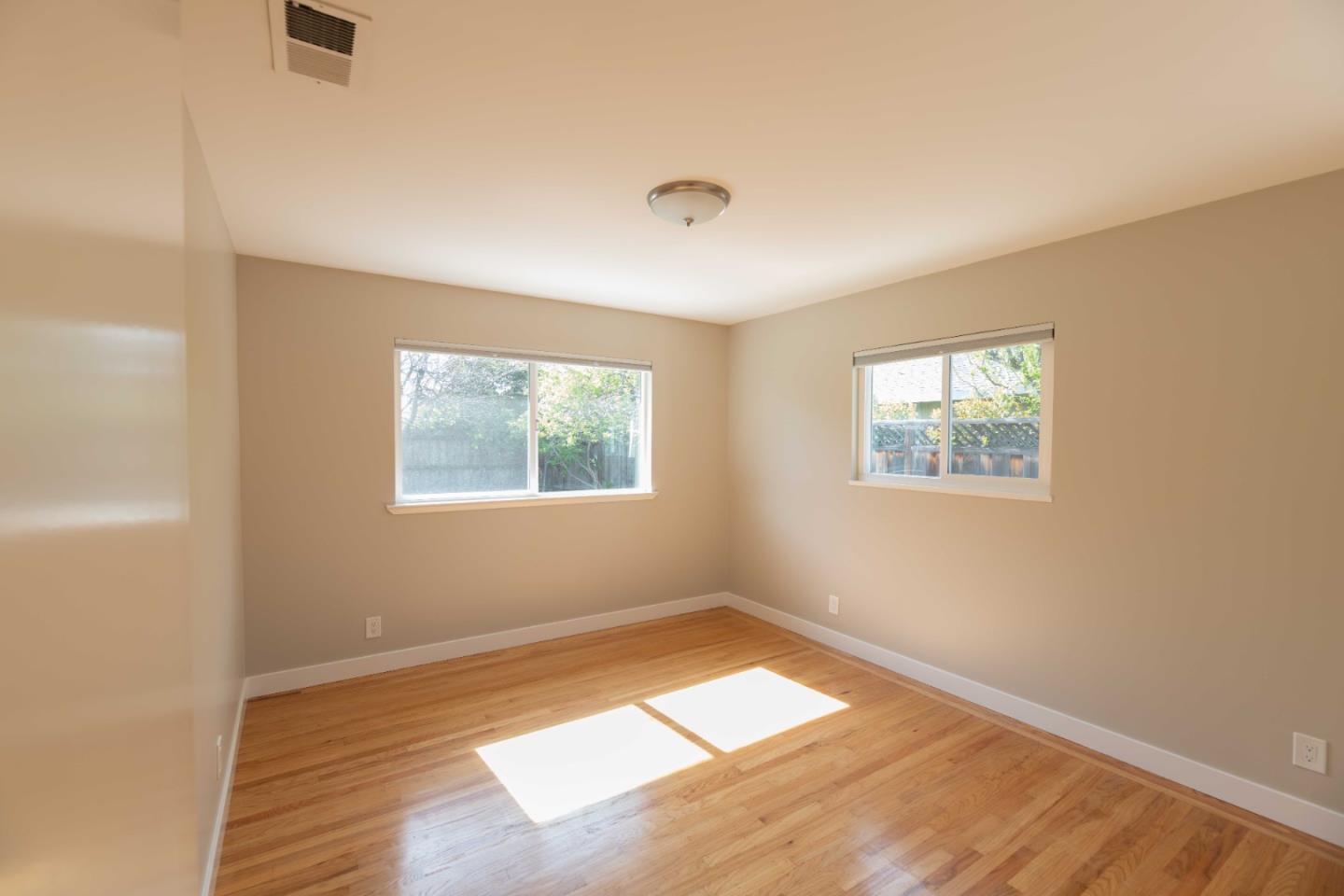 Detail Gallery Image 21 of 30 For 682 Salberg Ave, Santa Clara,  CA 95051 - 3 Beds | 2 Baths