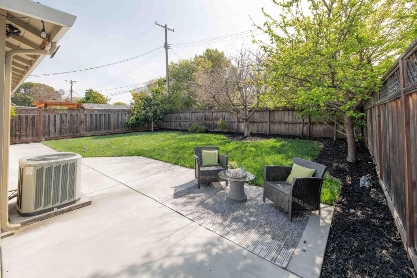 Detail Gallery Image 29 of 30 For 682 Salberg Ave, Santa Clara,  CA 95051 - 3 Beds | 2 Baths