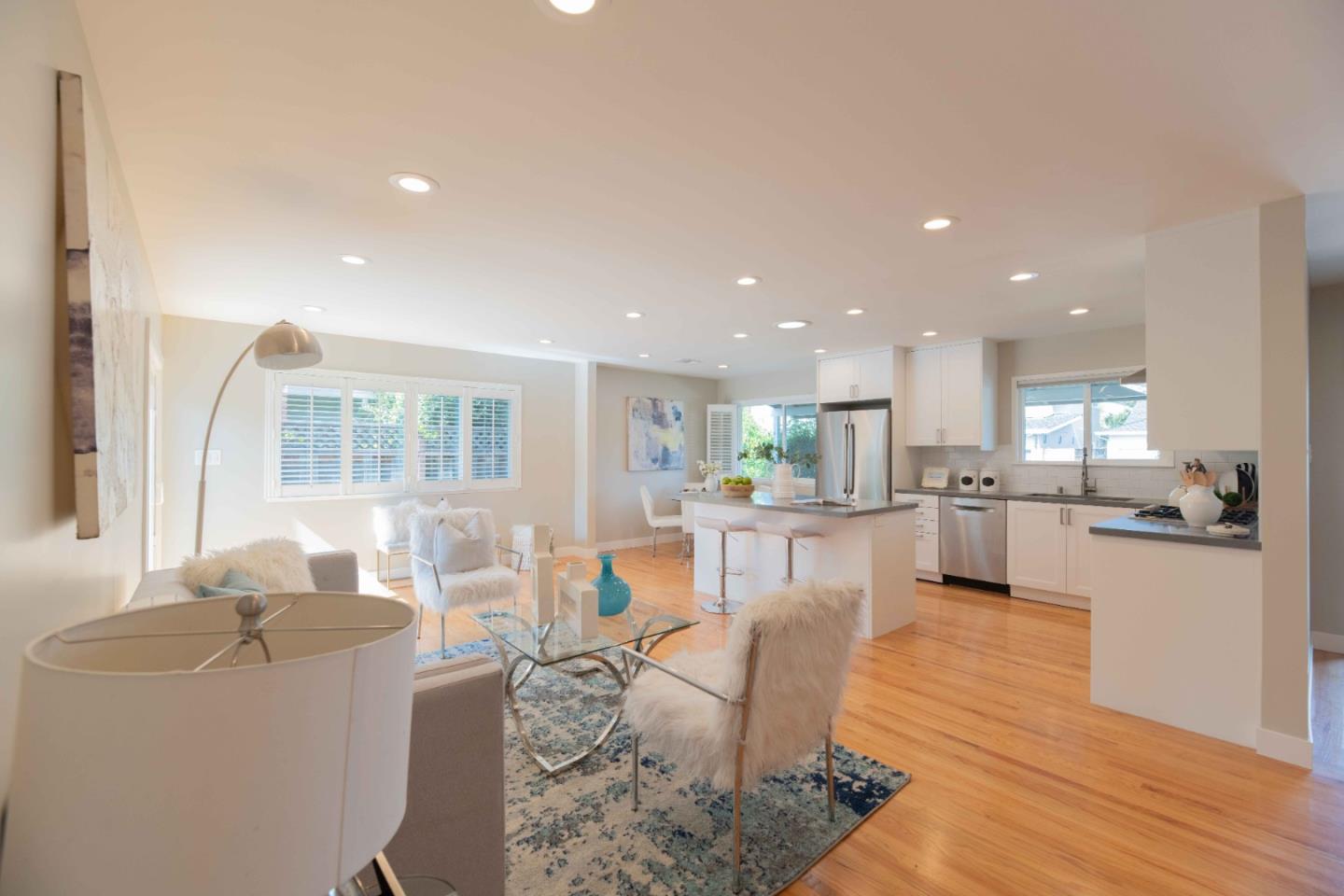 Detail Gallery Image 6 of 30 For 682 Salberg Ave, Santa Clara,  CA 95051 - 3 Beds | 2 Baths