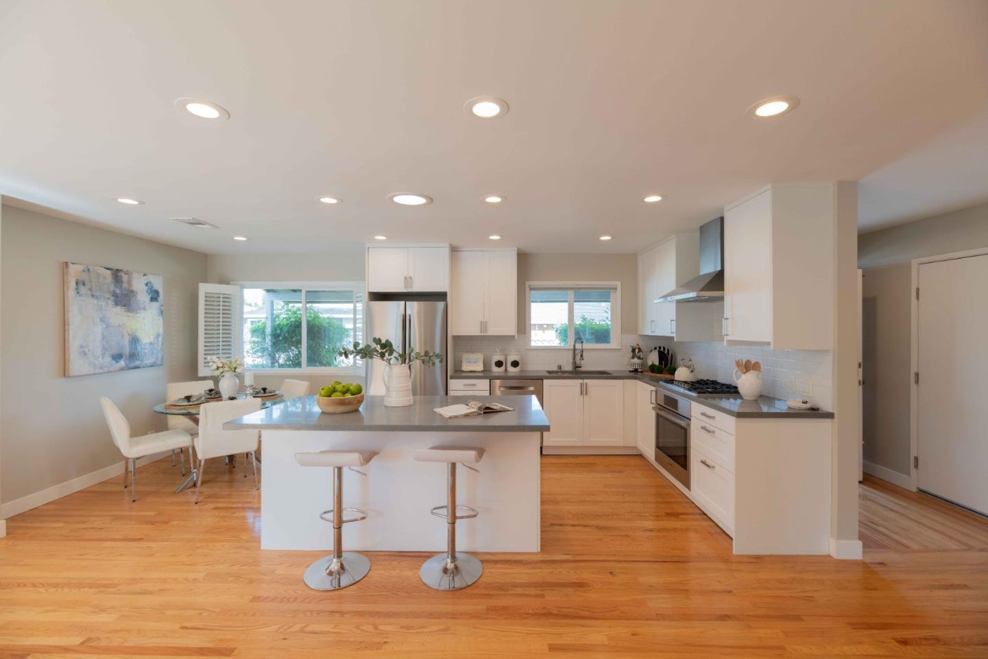 Detail Gallery Image 7 of 30 For 682 Salberg Ave, Santa Clara,  CA 95051 - 3 Beds | 2 Baths