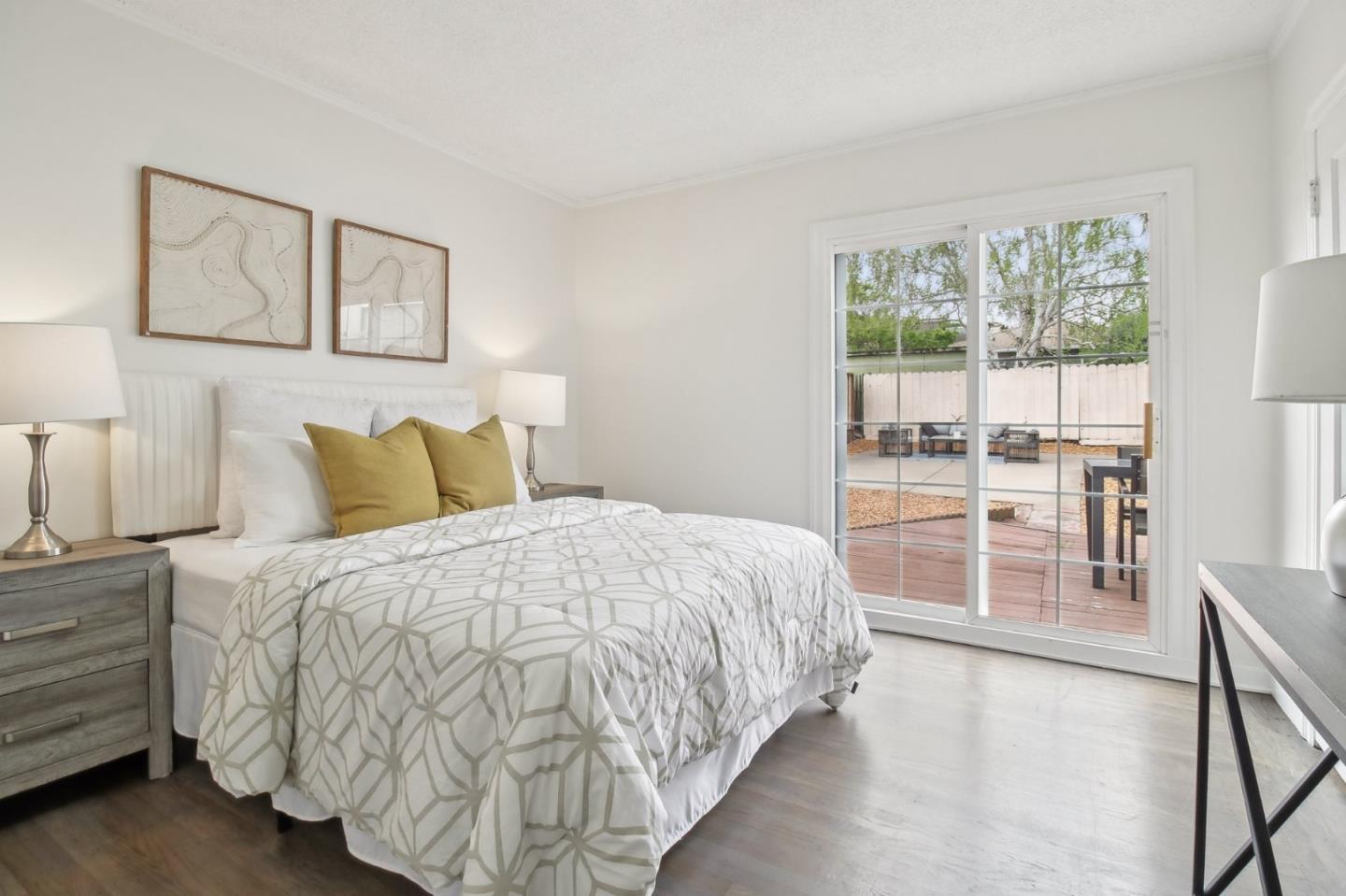 Detail Gallery Image 16 of 33 For 361 Hazel Ave, San Bruno,  CA 94066 - 4 Beds | 3 Baths