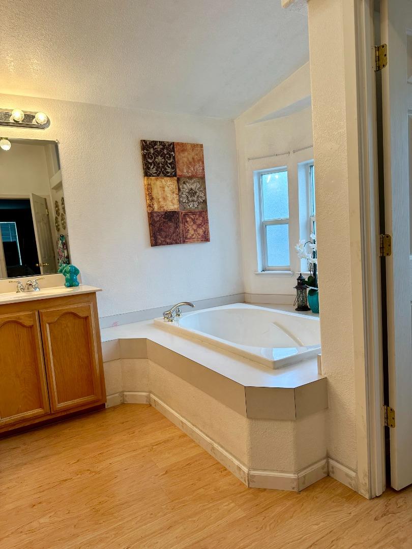 Detail Gallery Image 20 of 24 For 60 Plumosa Ln #60,  Aptos,  CA 95003 - 3 Beds | 2 Baths