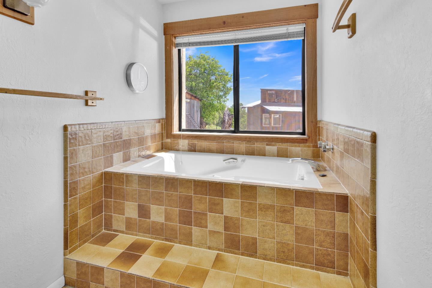 Detail Gallery Image 25 of 55 For 38483 Milpitas Rd, Jolon,  CA 93928 - 3 Beds | 2/1 Baths