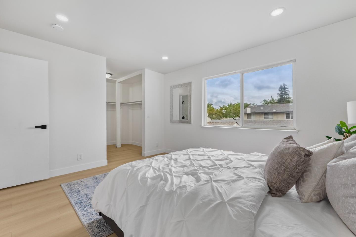 Detail Gallery Image 19 of 44 For 4251 Apollo Cir, Union City,  CA 94587 - 4 Beds | 2/1 Baths