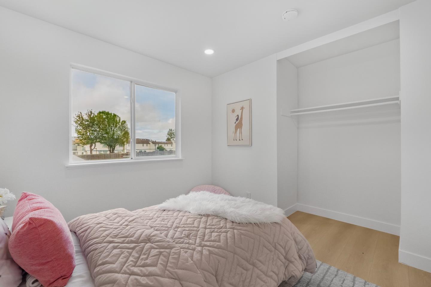 Detail Gallery Image 22 of 44 For 4251 Apollo Cir, Union City,  CA 94587 - 4 Beds | 2/1 Baths