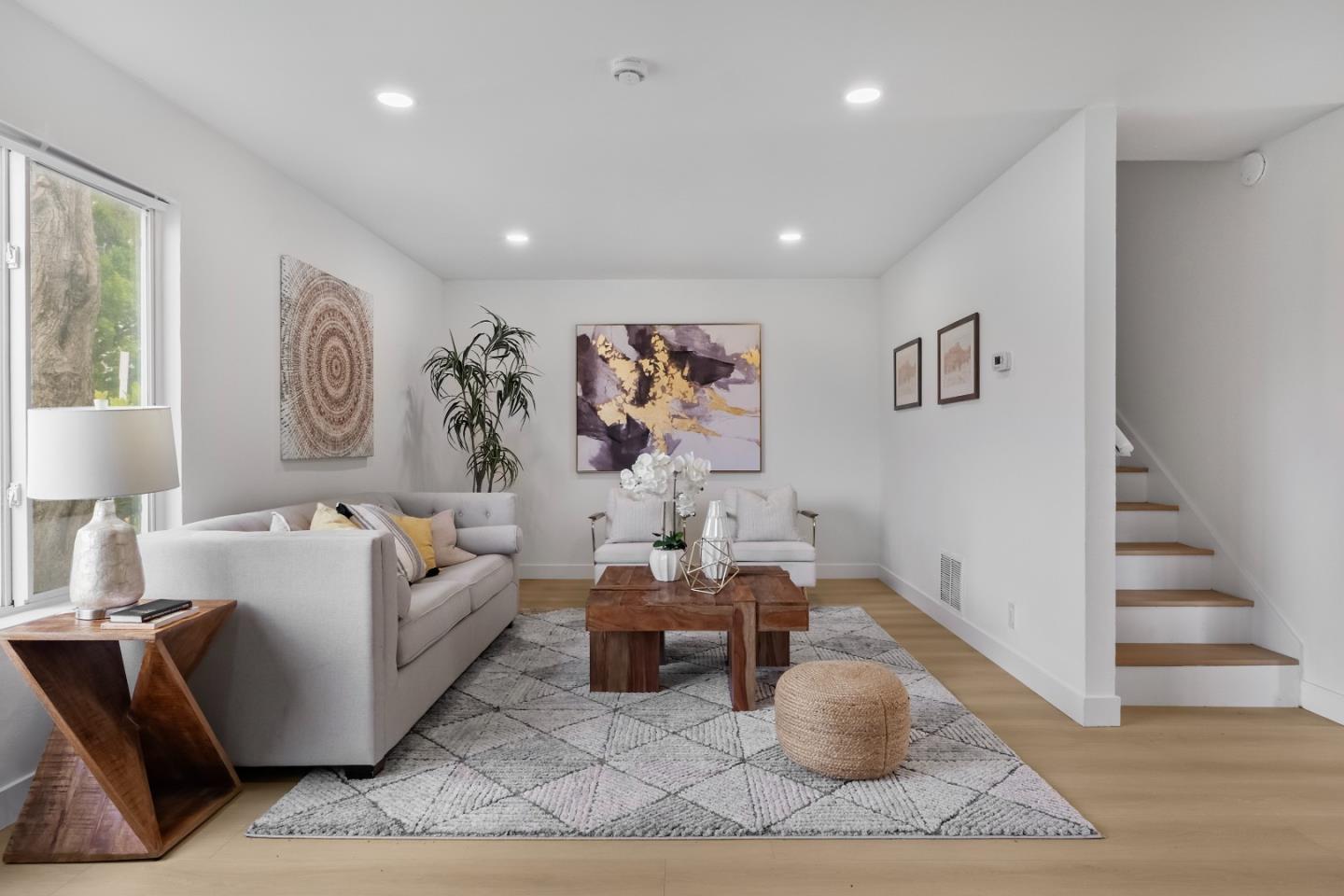 Detail Gallery Image 3 of 44 For 4251 Apollo Cir, Union City,  CA 94587 - 4 Beds | 2/1 Baths