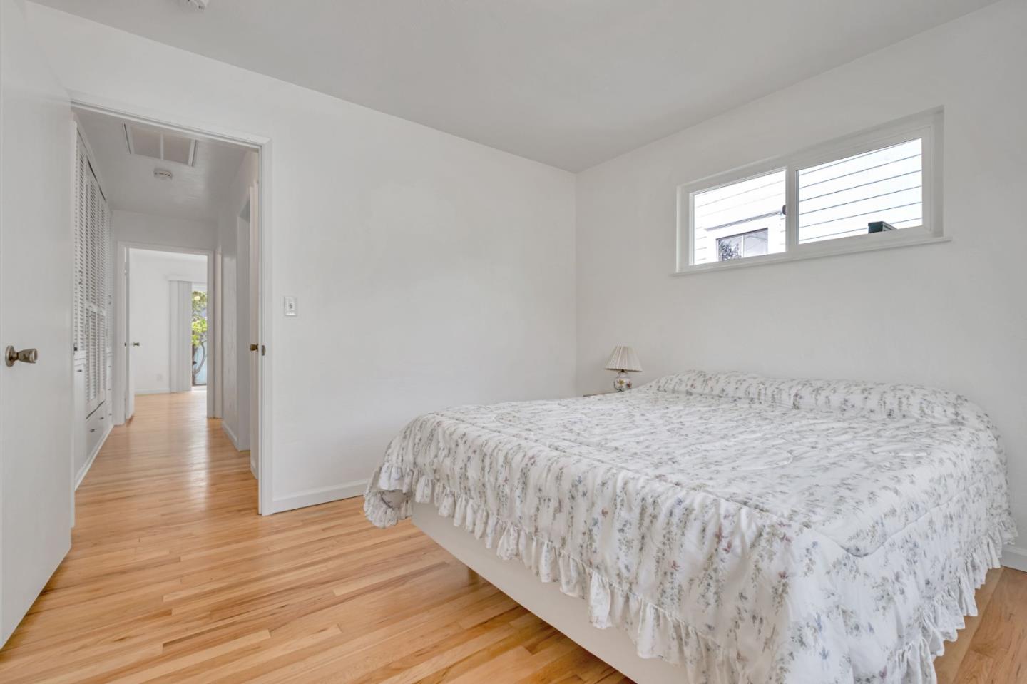 Detail Gallery Image 15 of 31 For 230 Grant St, Santa Cruz,  CA 95060 - 2 Beds | 1/1 Baths