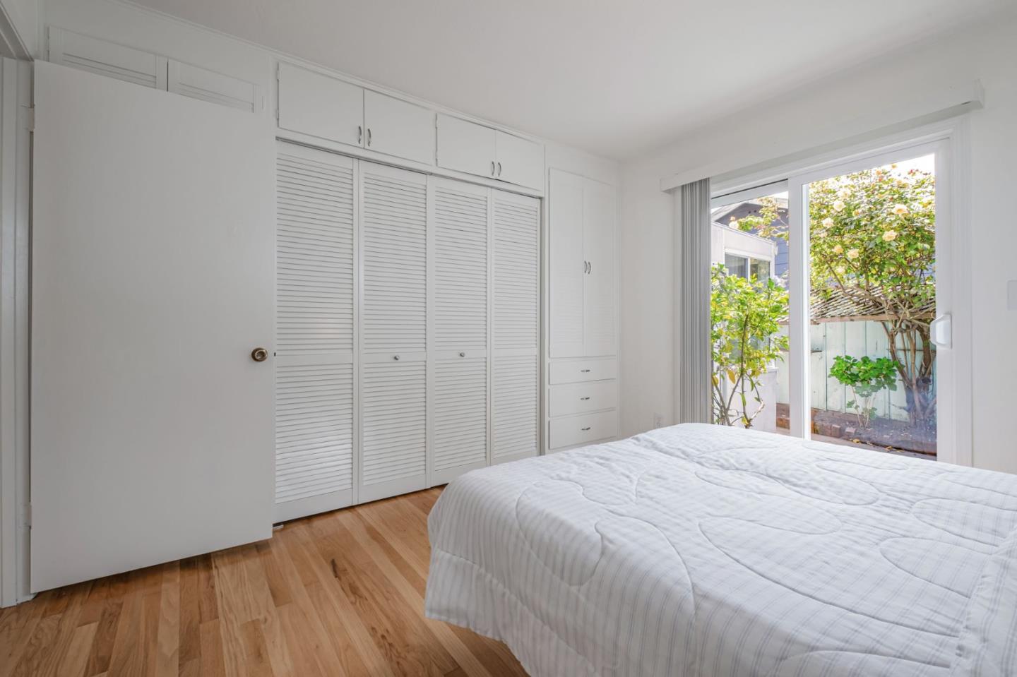 Detail Gallery Image 19 of 31 For 230 Grant St, Santa Cruz,  CA 95060 - 2 Beds | 1/1 Baths