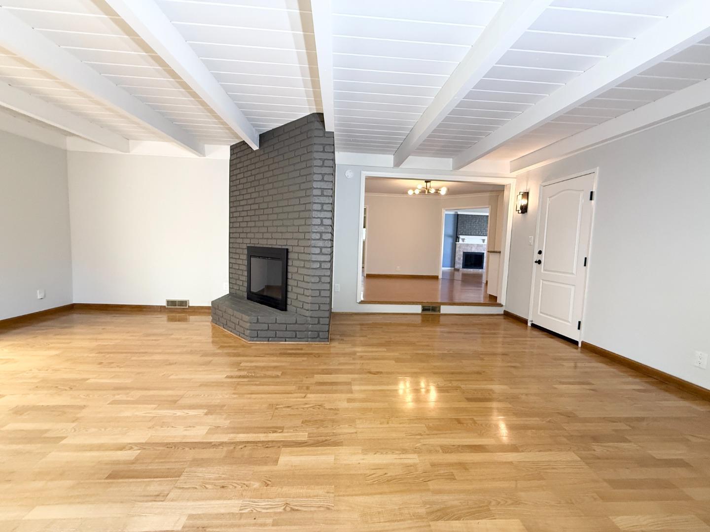 Detail Gallery Image 14 of 27 For 705 Santa Rita St, Sunnyvale,  CA 94085 - 3 Beds | 2 Baths
