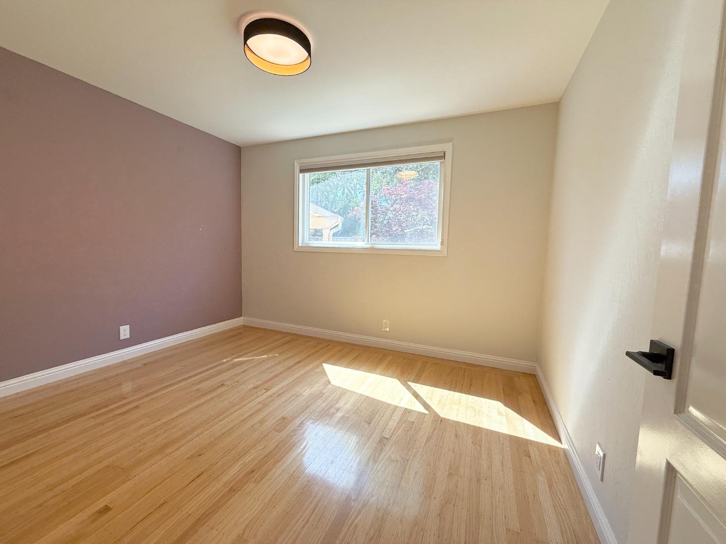 Detail Gallery Image 20 of 27 For 705 Santa Rita St, Sunnyvale,  CA 94085 - 3 Beds | 2 Baths