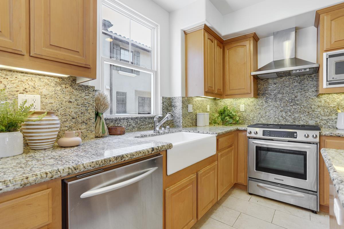 Detail Gallery Image 14 of 28 For 1469 Isabella St, Santa Clara,  CA 95050 - 3 Beds | 2/1 Baths