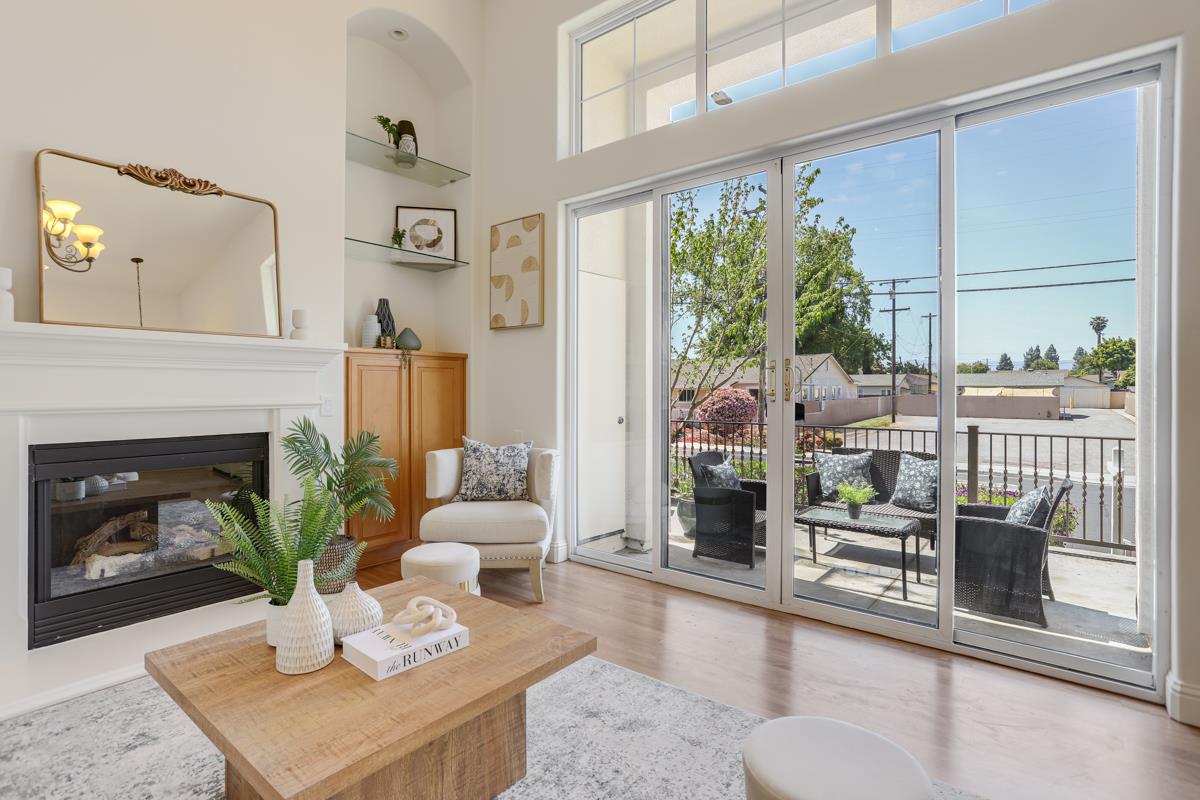 Detail Gallery Image 3 of 28 For 1469 Isabella St, Santa Clara,  CA 95050 - 3 Beds | 2/1 Baths