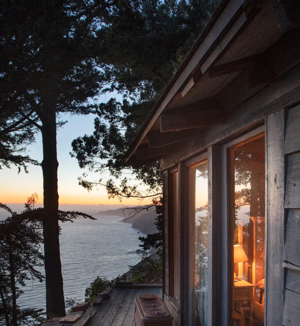 Detail Gallery Image 10 of 26 For 51404 Partington Ridge Rd, Big Sur,  CA 93920 - 1 Beds | 1 Baths