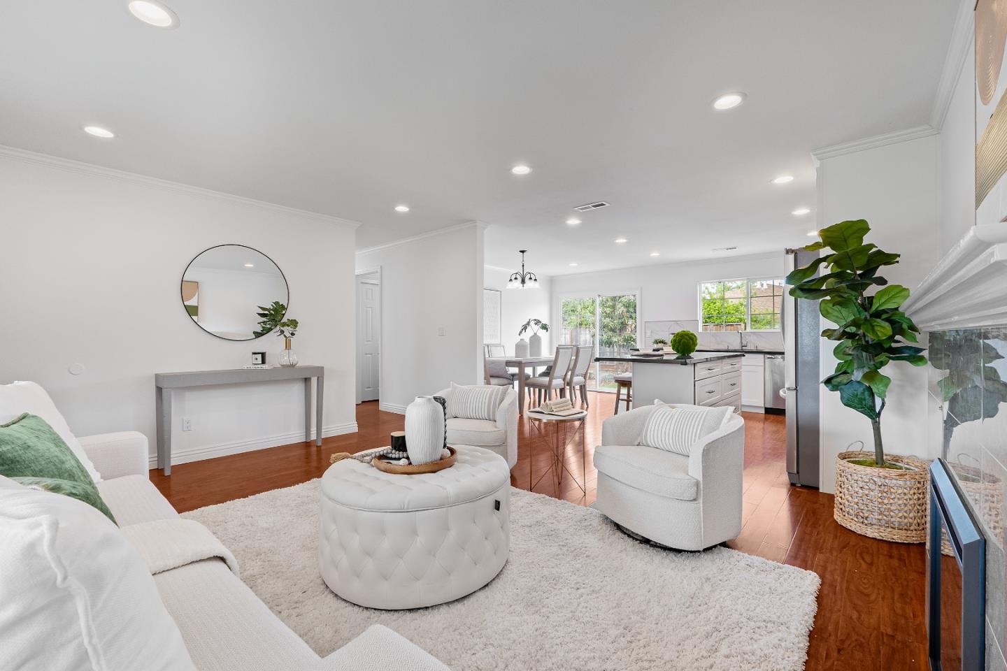 Detail Gallery Image 5 of 37 For 4326 Gayle Dr, San Jose,  CA 95124 - 3 Beds | 2 Baths