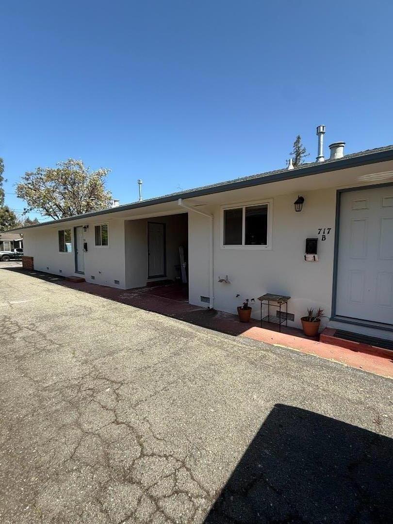 Detail Gallery Image 10 of 10 For 717 Ehrhorn Ave, Mountain View,  CA 94041 - – Beds | – Baths