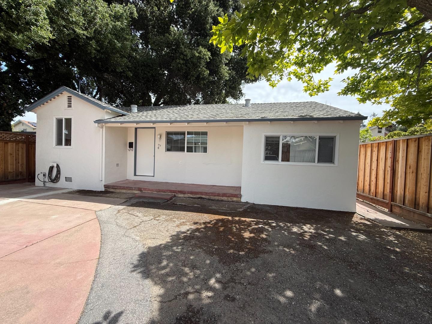 Detail Gallery Image 2 of 10 For 717 Ehrhorn Ave, Mountain View,  CA 94041 - – Beds | – Baths