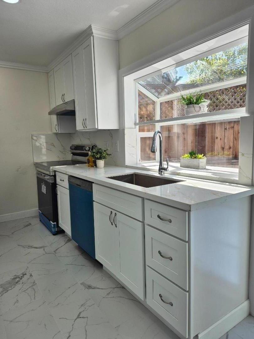 Detail Gallery Image 15 of 49 For 4158 Asimuth Cir, Union City,  CA 94587 - 3 Beds | 1/1 Baths