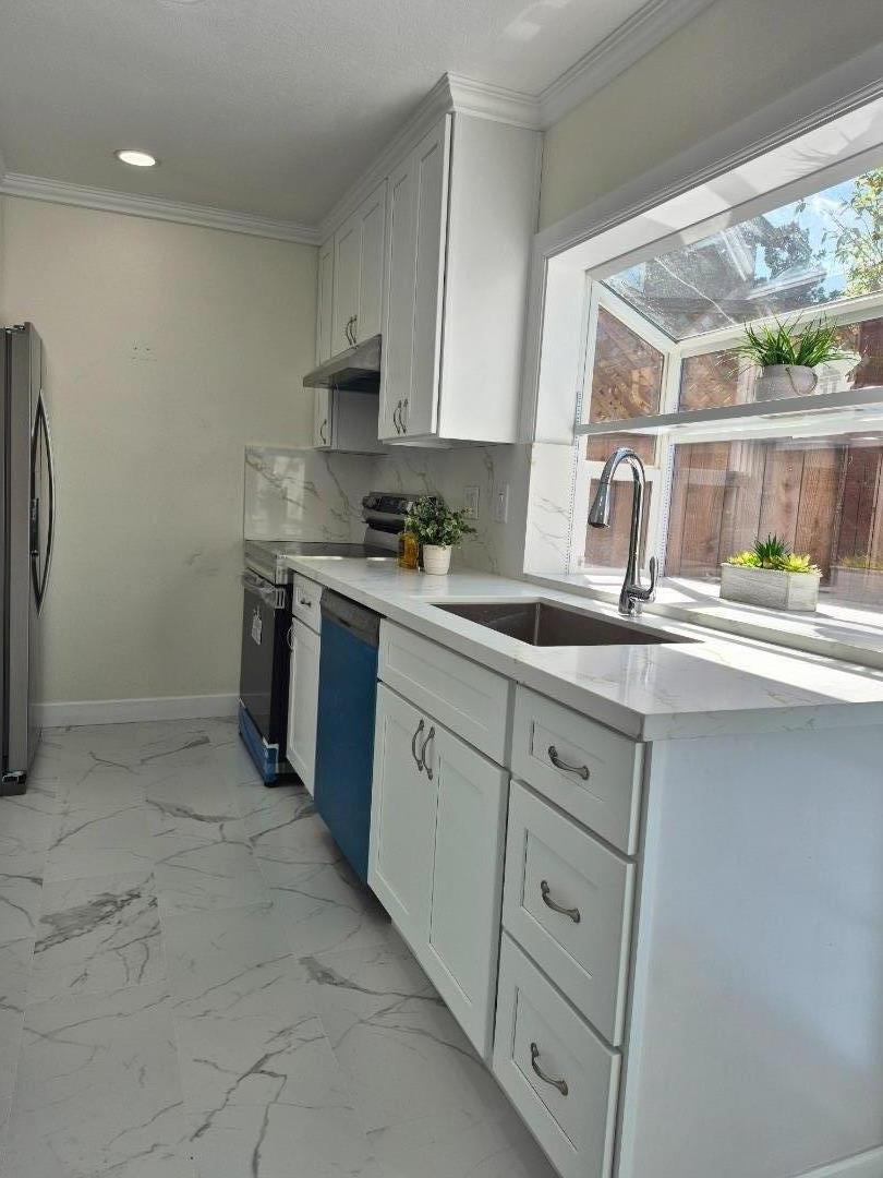 Detail Gallery Image 16 of 49 For 4158 Asimuth Cir, Union City,  CA 94587 - 3 Beds | 1/1 Baths