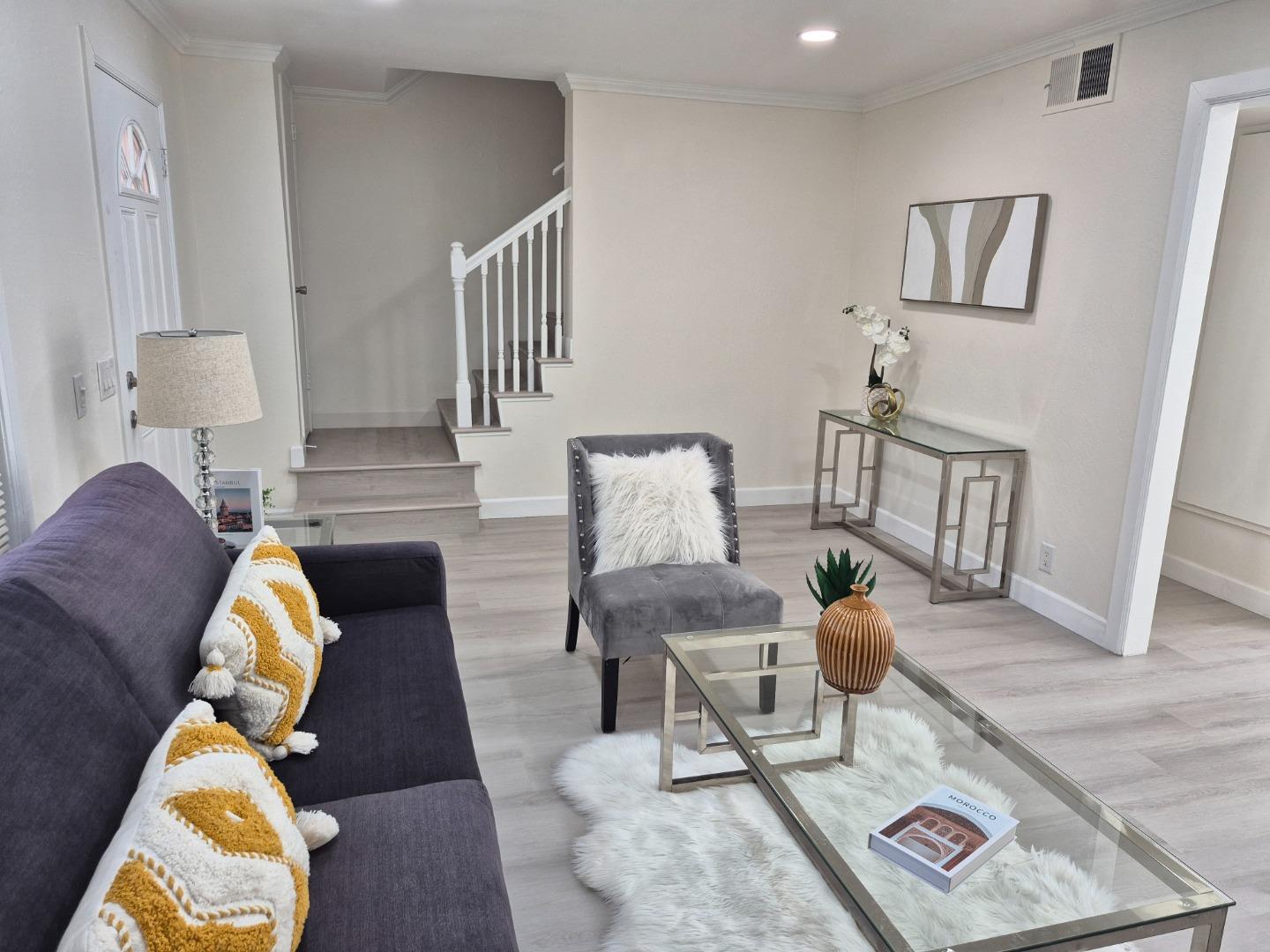 Detail Gallery Image 5 of 49 For 4158 Asimuth Cir, Union City,  CA 94587 - 3 Beds | 1/1 Baths