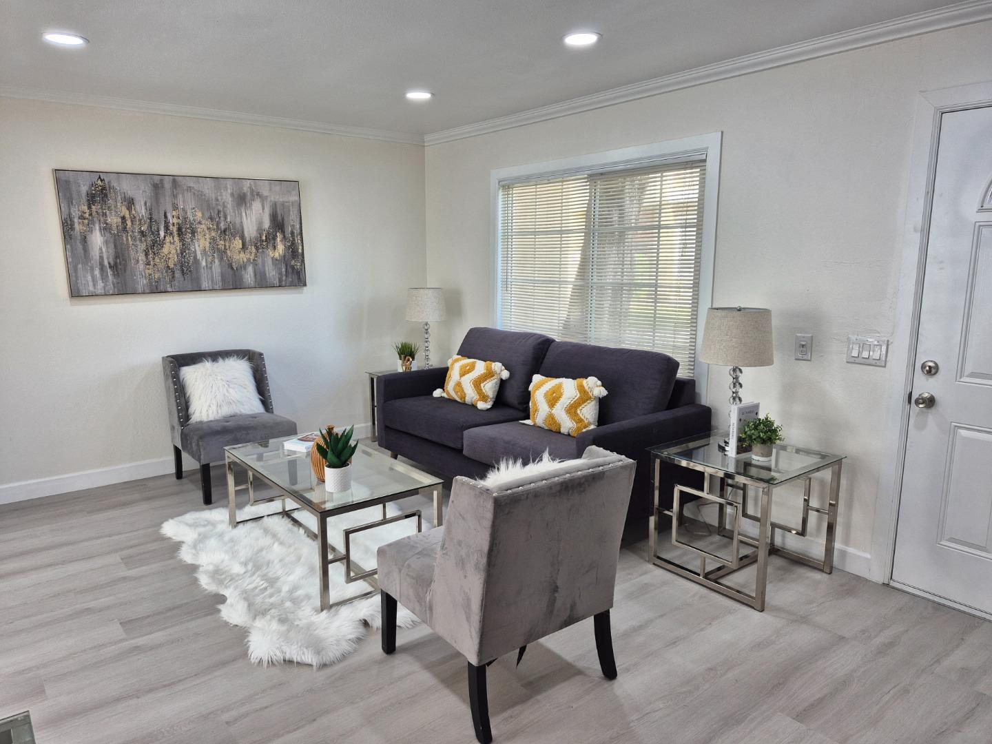 Detail Gallery Image 7 of 49 For 4158 Asimuth Cir, Union City,  CA 94587 - 3 Beds | 1/1 Baths