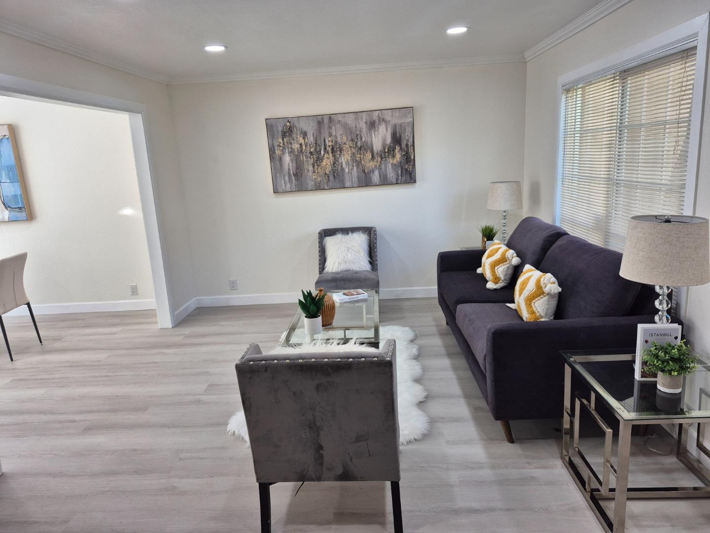Detail Gallery Image 8 of 49 For 4158 Asimuth Cir, Union City,  CA 94587 - 3 Beds | 1/1 Baths