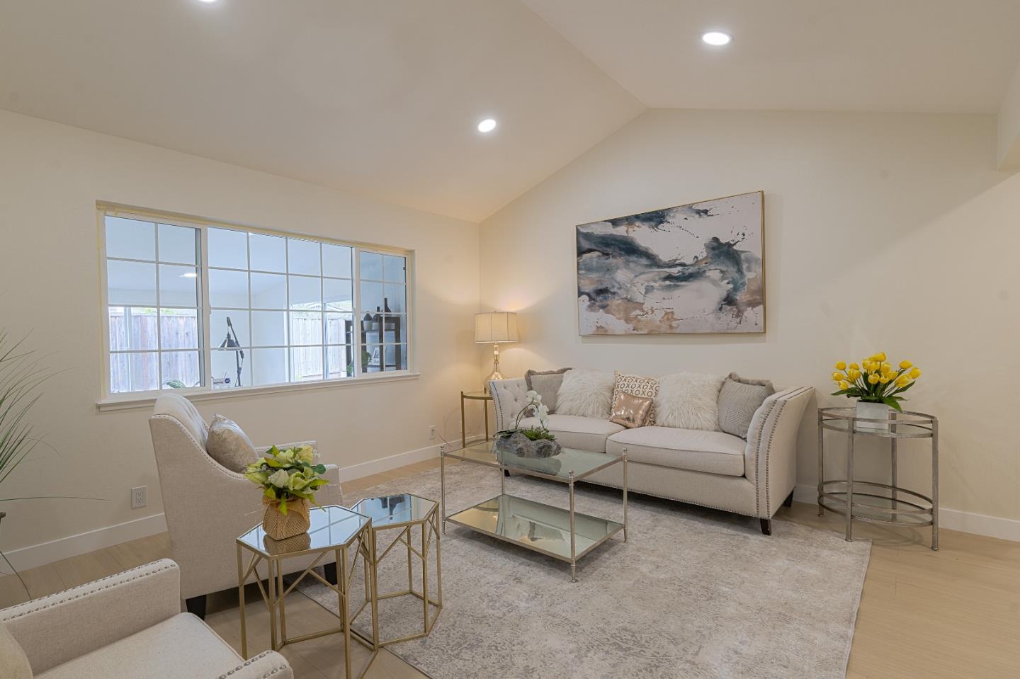 Detail Gallery Image 3 of 28 For 1337 Guerrero Ct, Milpitas,  CA 95035 - 3 Beds | 2 Baths