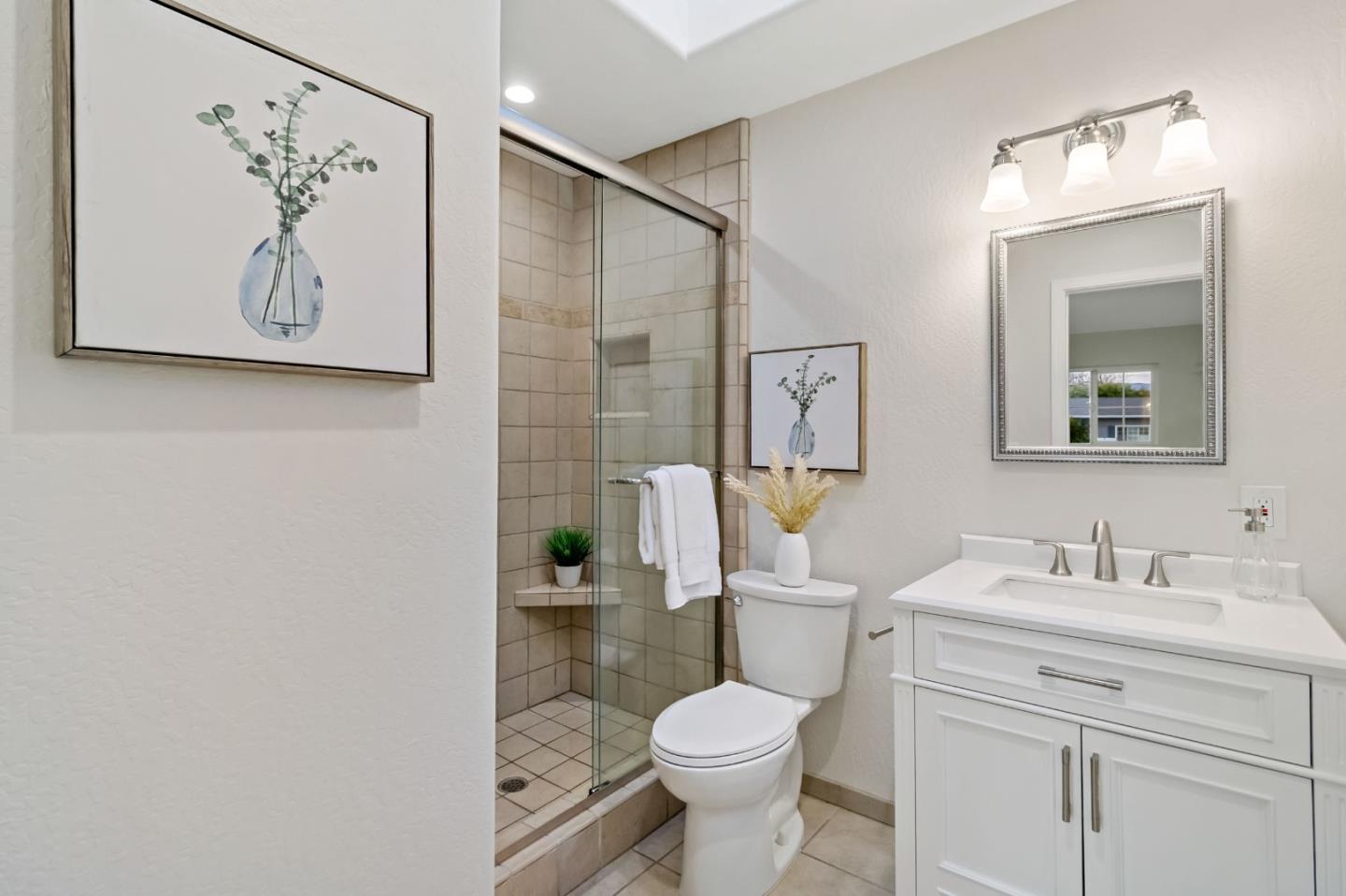 Detail Gallery Image 16 of 41 For 907 Redbird Dr, San Jose,  CA 95125 - 3 Beds | 2 Baths