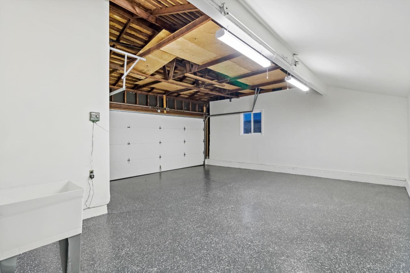 Detail Gallery Image 31 of 41 For 907 Redbird Dr, San Jose,  CA 95125 - 3 Beds | 2 Baths