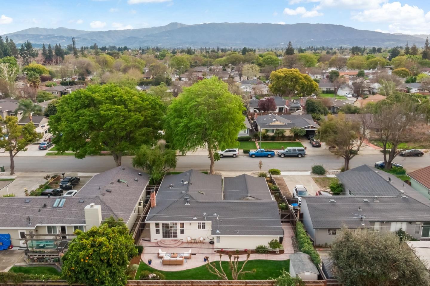 Detail Gallery Image 35 of 41 For 907 Redbird Dr, San Jose,  CA 95125 - 3 Beds | 2 Baths