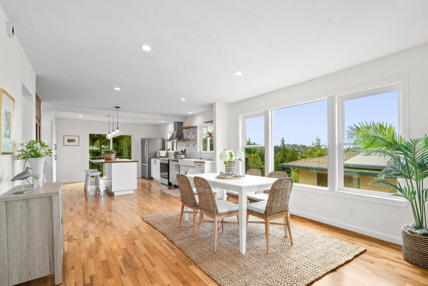 Detail Gallery Image 12 of 65 For 360 Tabor Dr, Scotts Valley,  CA 95066 - 3 Beds | 2 Baths