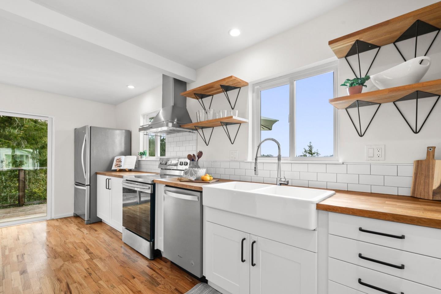 Detail Gallery Image 20 of 65 For 360 Tabor Dr, Scotts Valley,  CA 95066 - 3 Beds | 2 Baths