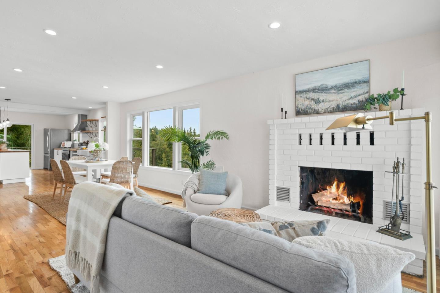 Detail Gallery Image 5 of 65 For 360 Tabor Dr, Scotts Valley,  CA 95066 - 3 Beds | 2 Baths