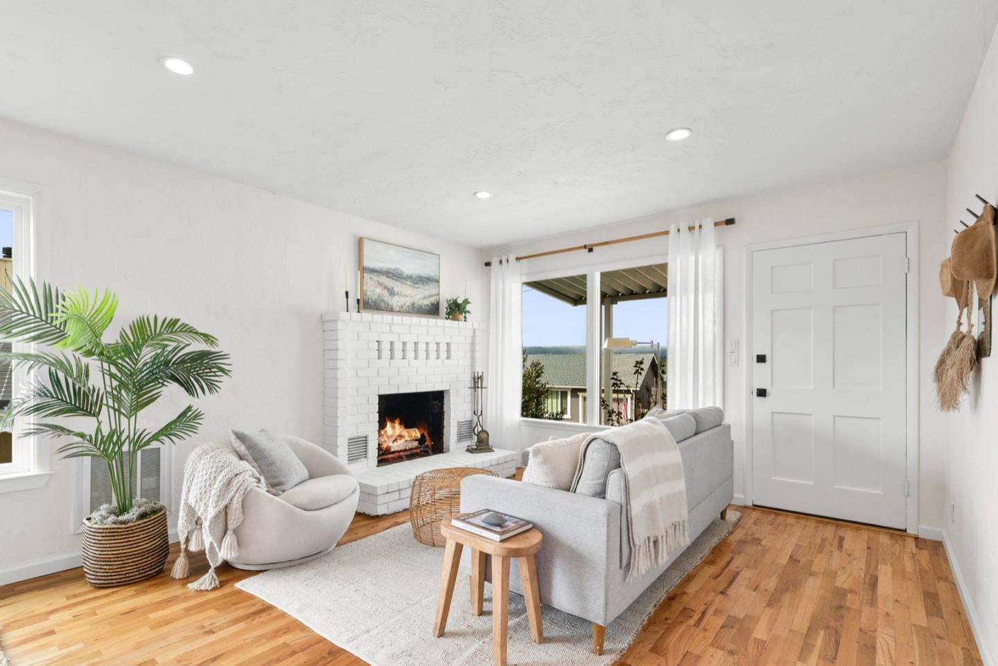Detail Gallery Image 7 of 65 For 360 Tabor Dr, Scotts Valley,  CA 95066 - 3 Beds | 2 Baths