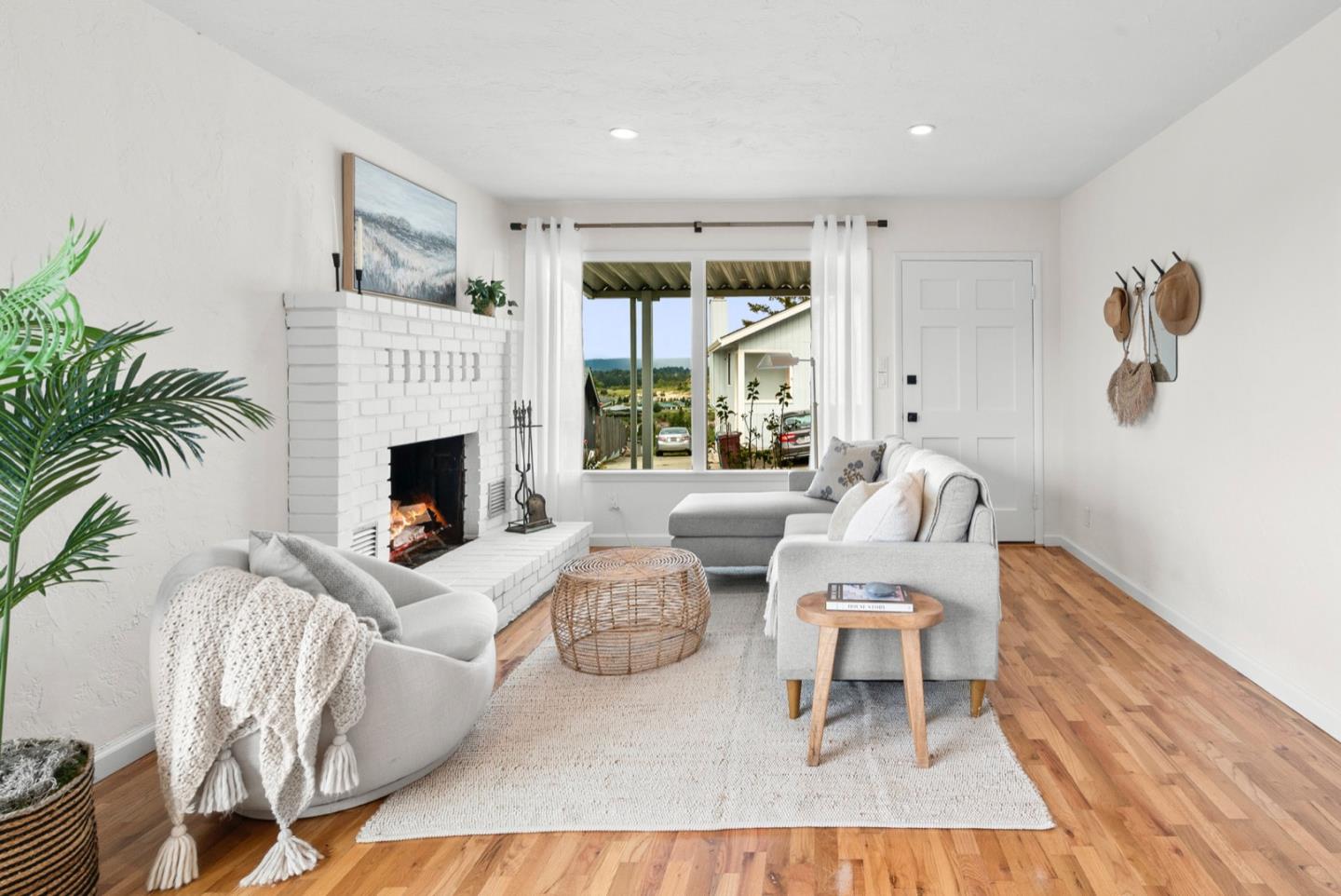 Detail Gallery Image 8 of 65 For 360 Tabor Dr, Scotts Valley,  CA 95066 - 3 Beds | 2 Baths