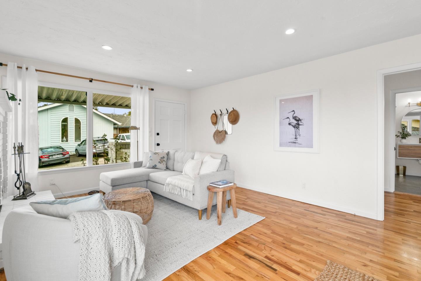 Detail Gallery Image 9 of 65 For 360 Tabor Dr, Scotts Valley,  CA 95066 - 3 Beds | 2 Baths