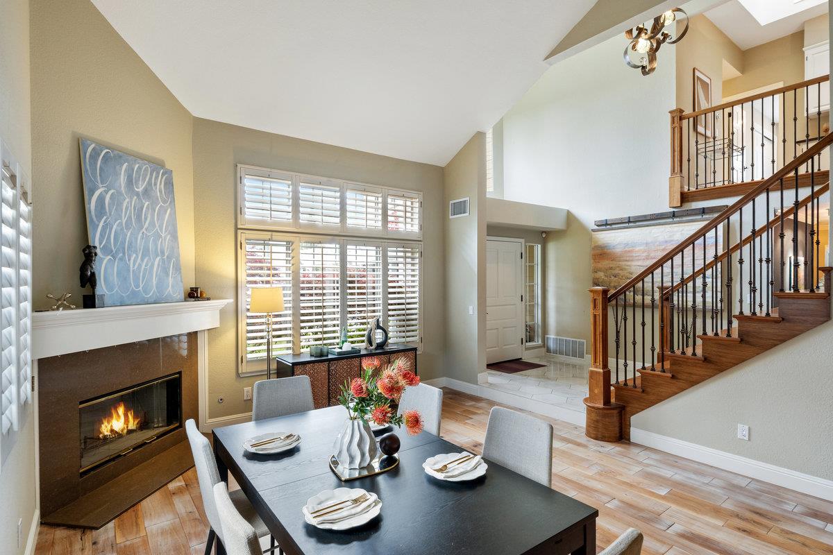 Detail Gallery Image 14 of 83 For 602 Harbor Colony Ct, Redwood City,  CA 94065 - 5 Beds | 3 Baths