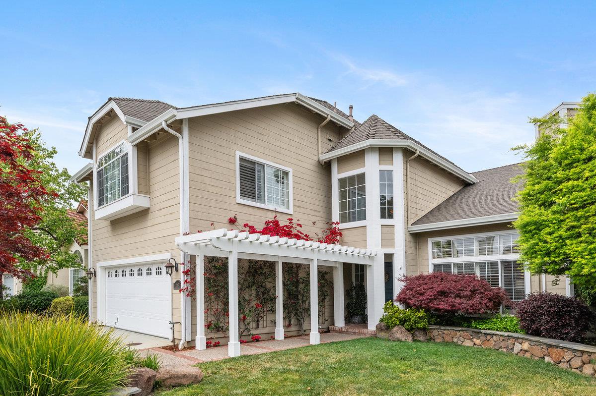 Detail Gallery Image 3 of 83 For 602 Harbor Colony Ct, Redwood City,  CA 94065 - 5 Beds | 3 Baths
