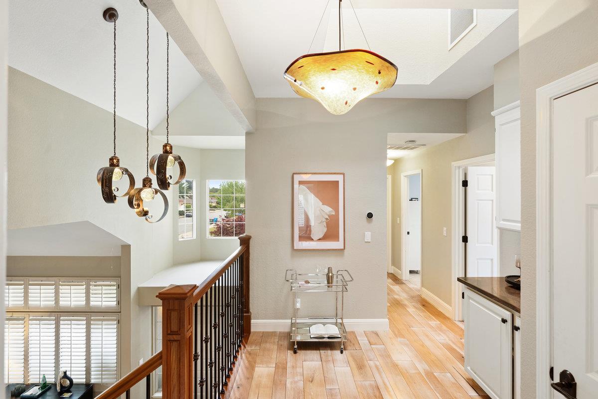 Detail Gallery Image 36 of 83 For 602 Harbor Colony Ct, Redwood City,  CA 94065 - 5 Beds | 3 Baths