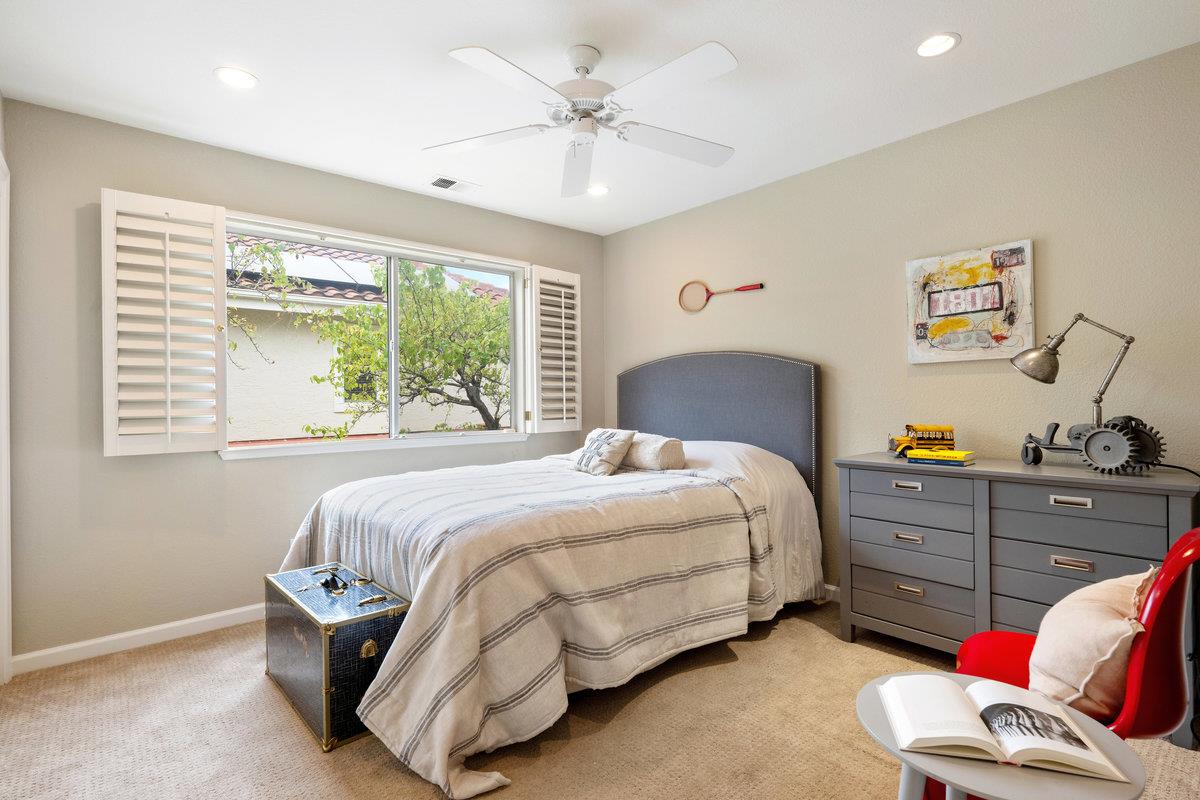 Detail Gallery Image 48 of 83 For 602 Harbor Colony Ct, Redwood City,  CA 94065 - 5 Beds | 3 Baths