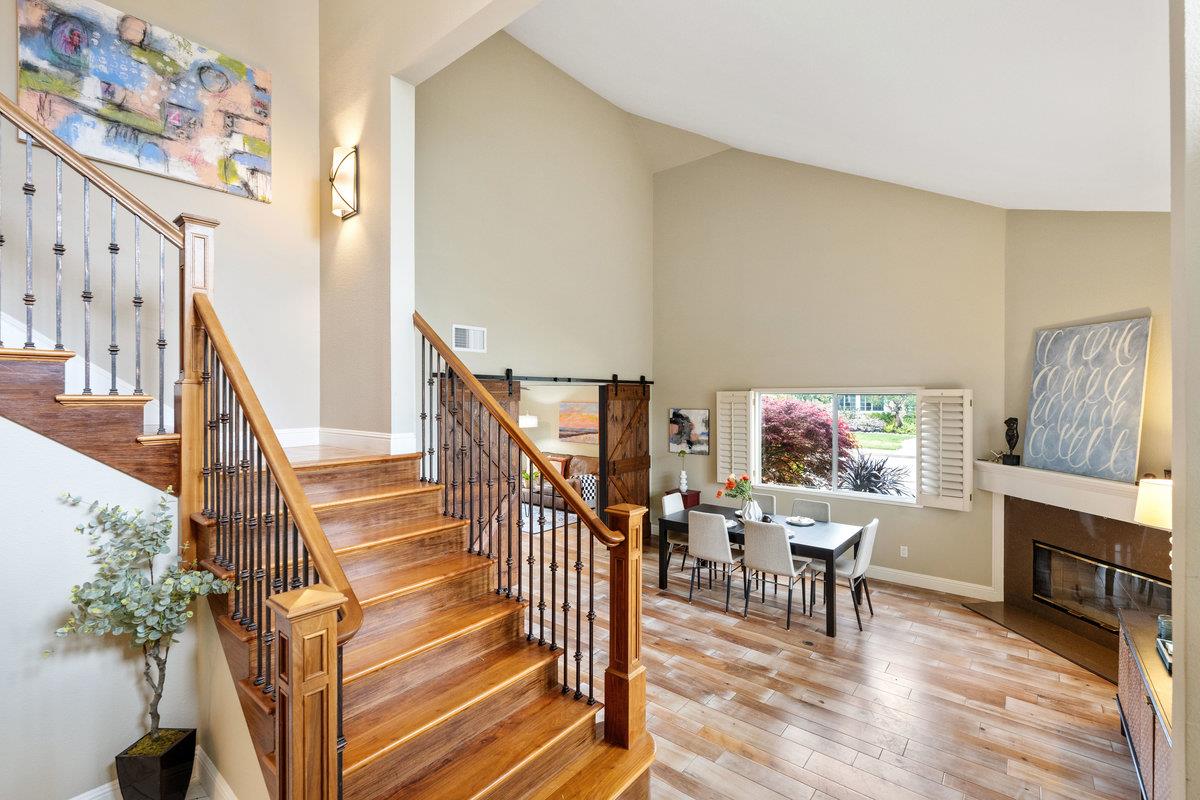 Detail Gallery Image 6 of 83 For 602 Harbor Colony Ct, Redwood City,  CA 94065 - 5 Beds | 3 Baths