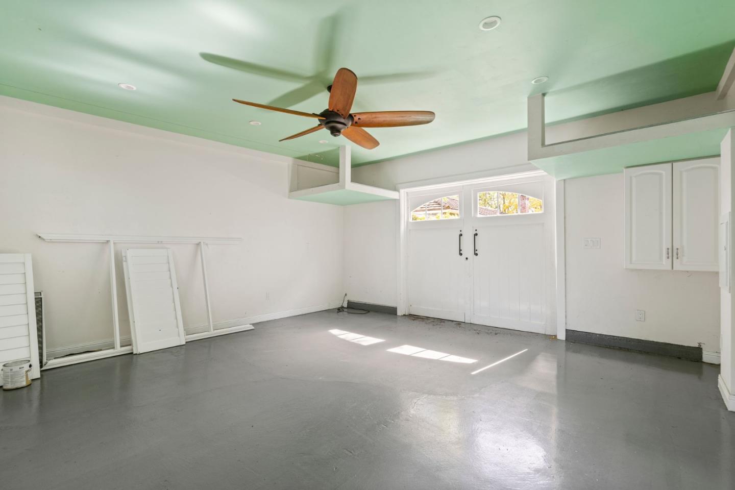 Detail Gallery Image 38 of 48 For 449 Grand St, Redwood City,  CA 94062 - 4 Beds | 3 Baths