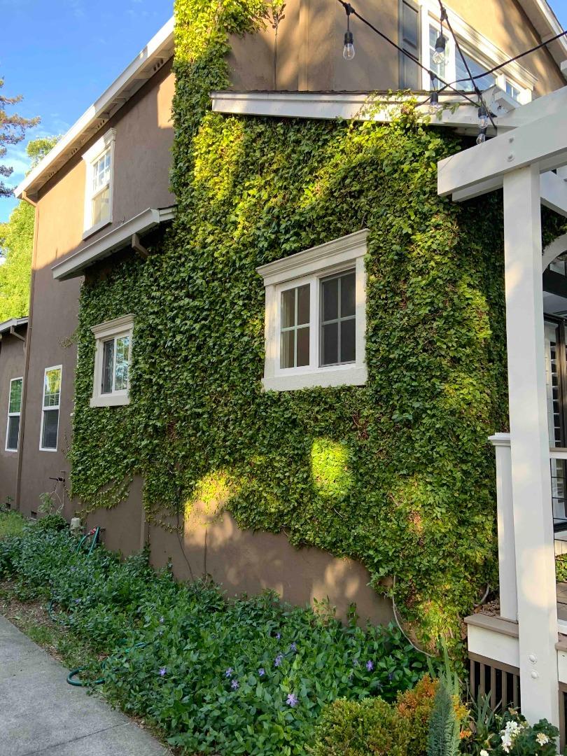Detail Gallery Image 46 of 48 For 449 Grand St, Redwood City,  CA 94062 - 4 Beds | 3 Baths